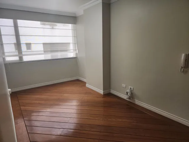 Vendo Amplio Departamento 250 m Sector Bossano — imagen 2