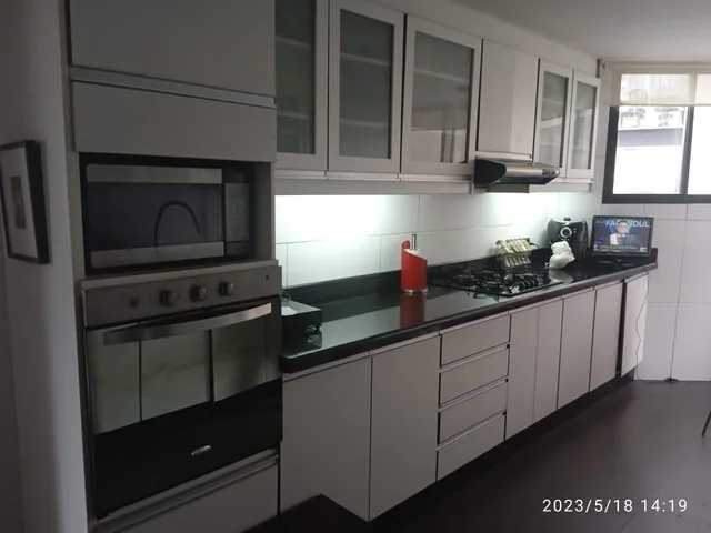 Departamento de Venta en Portugal y 6 de Diciembre — imagen 2