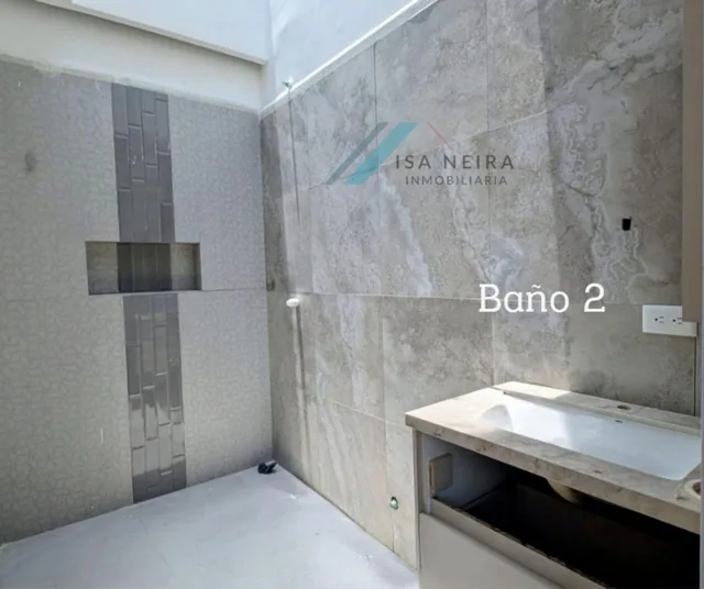 Casa - Ricaurte, Azuay — imagen 2