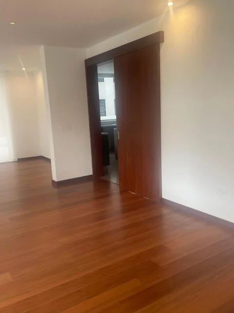 Lindo Departamento Duplex con Jardín y Terraza — imagen 5