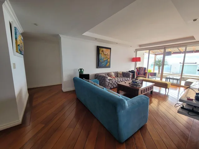 Departamento en Venta, Sector Cumbaya - Urb Vista Grande — imagen 4