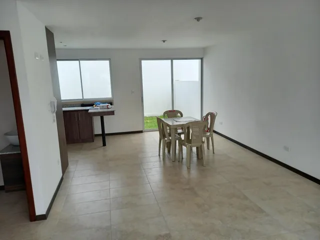 Vendo Casa por Estrenar en Conjunto Sector Calderon — imagen 3