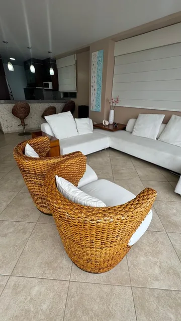 Departamento con Vista Al Mar en Venta en Malecón de San Lorenzo, Salinas — imagen 2