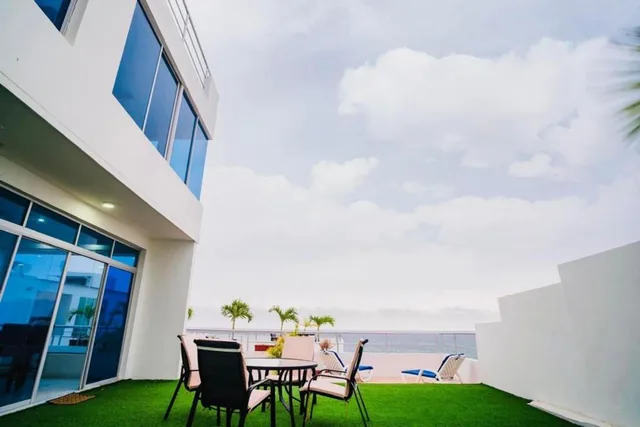 Casa de Venta en Urbanizacion Privada Manta Manabí Bl, Manabí — imagen 4