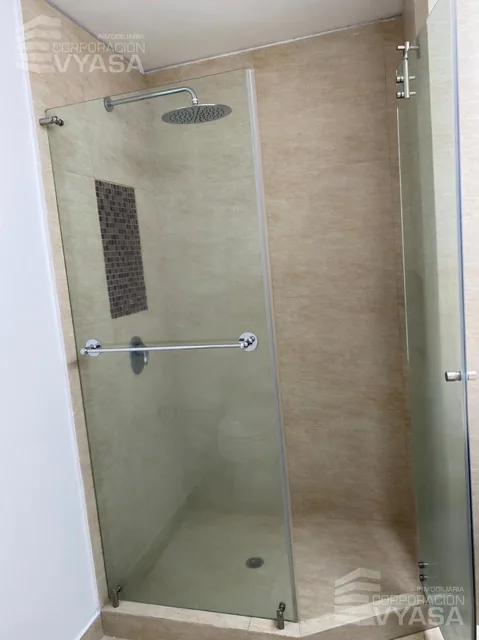 Cumbayá - Yanazarapata, Casa Dentro de Conjunto en Venta de 150 m² de 3 Dorm. — imagen 3