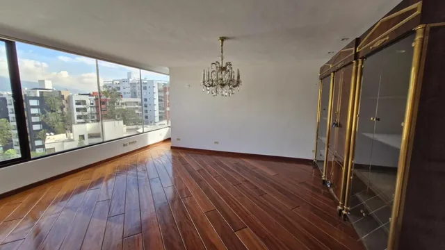 Se Vende Lindo Departamento de Lujo Gonzales Suárez — imagen 3