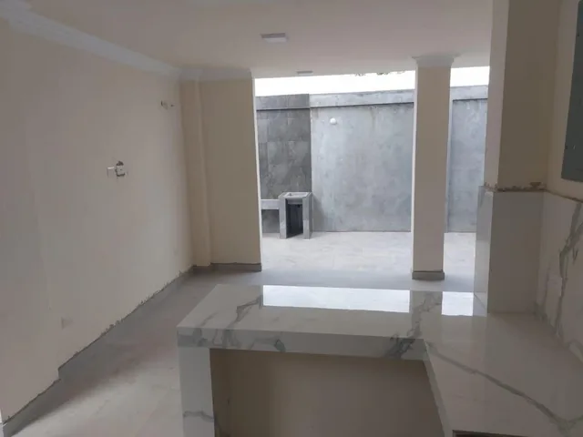 Casa de Venta en La Urb. San Antonio, Vía a Samborondón, 4 Dorm.. Guayas — imagen 3