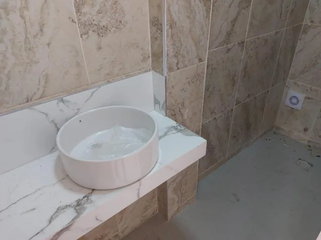 Casa de Venta en La Urb. San Antonio, Vía a Samborondón, 4 Dorm.. Guayas — imagen 2