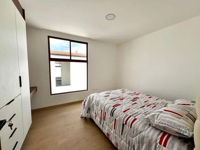 Mv - Valle de Los Chillos Sector Espe, en Venta Casa Independiente de 4d, 194 m² — imagen 2