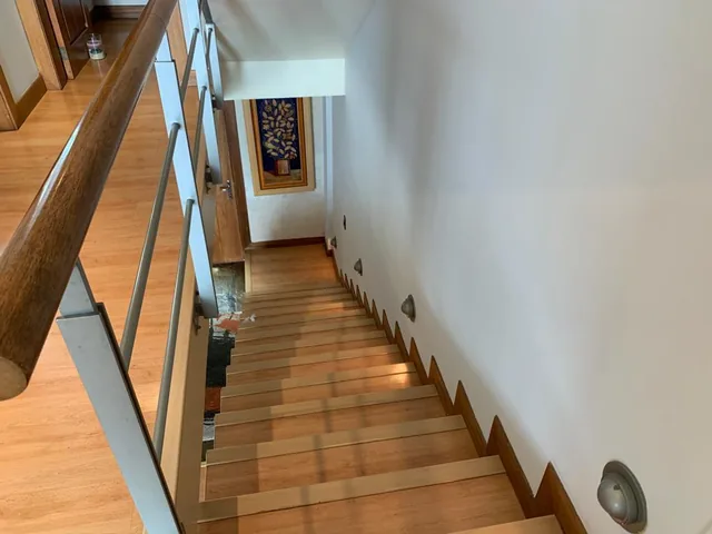 Venta Casa 310,73 m² Balcones Terraza Patio en Miravalle — imagen 2