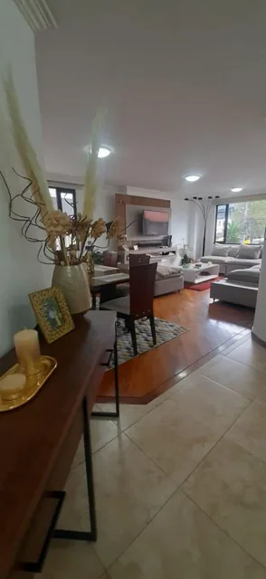 Vendo Departamento Remodelado - Sector Brasil Quito Tenis Bajo — imagen 5