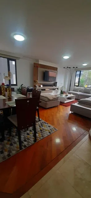 Vendo Departamento Remodelado - Sector Brasil Quito Tenis Bajo — imagen 4