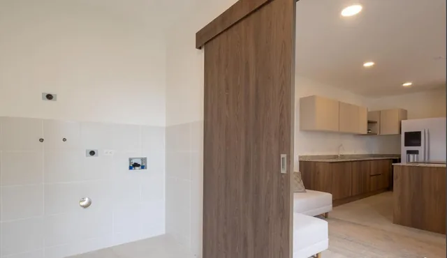 Casa en Venta a Estrenar 3 Dorm en Conjunto Cerrado, Sector Pifo — imagen 3