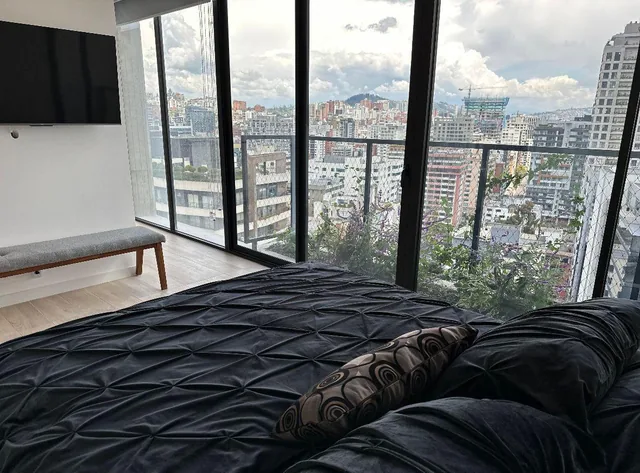 Departamento de Lujo en Venta La Carolina Quito 2 Dorm. — imagen 2
