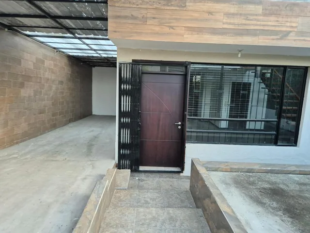 Se Vende Hermosa Casa 145 m² Independiente – Cashapamba — imagen 3