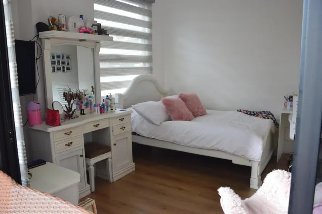 Vendo de Oportunidad Hermoso Dpto Eloy Alfaro y Catalina Aldaz — imagen 4