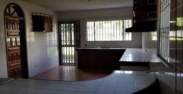 Venta Quinta en La Armenia, Terreno 3.265 m², Construcción 1.234 m² $395.000 — imagen 4