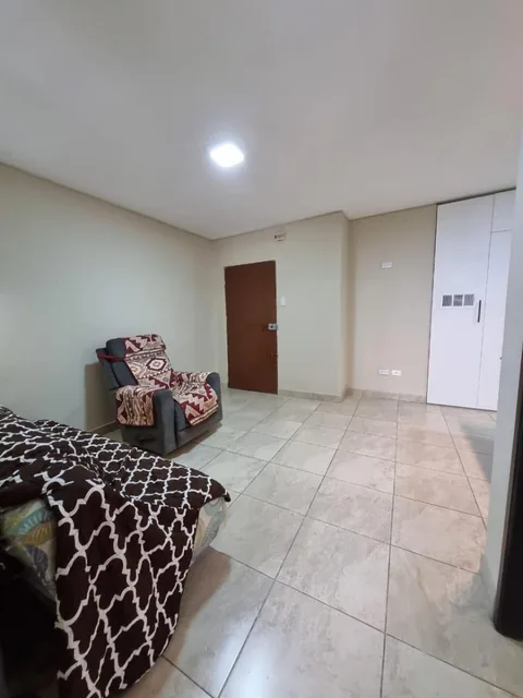 Venta de Departamento (Remodelado) en Av 9 de Octubre - Centro de Guayaquil, Guayas — imagen 5