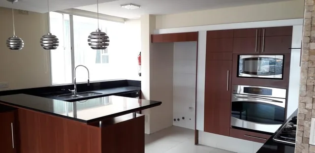 Re/max Futuro Vende Departamento 197 m², 2 1/2 Baños, 9 m² Balcon, Quito Tennis — imagen 4
