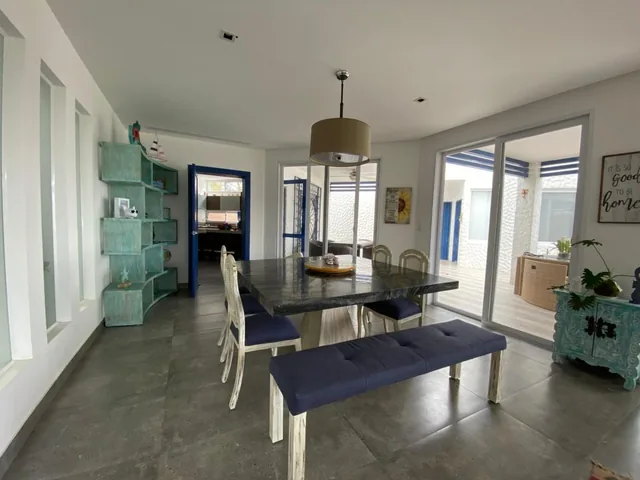 Exclusiva Casa en Venta - Km 3.5 Vía a Data Playas Villamil, Guayas — imagen 2