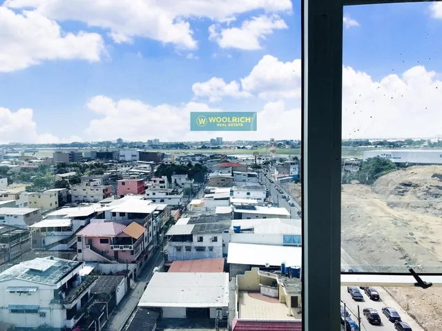 Vendo Exclusivo Penthouse en Elite Building, 2 Pisos, 4 Dorm./3 Parqueos, 642 m², Guayas — imagen 3