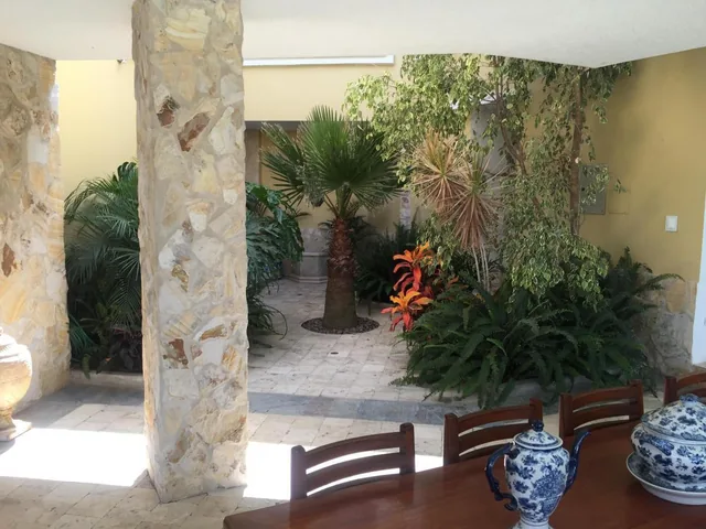 Cumbaya Casa de Venta Remodelada en Urbanizacion Exclusiva Sector Colegio Menor — imagen 3