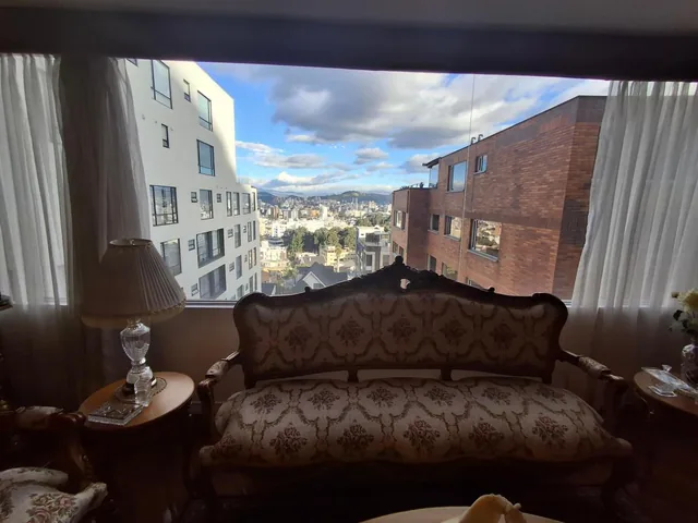 Quito Tenis, Departamento Amplio, 2 Habitaciones, 2 Parqueos — imagen 3