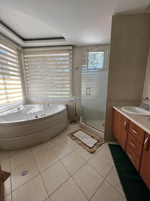 Urbanización El Condado, Se Vende Casa — imagen 2