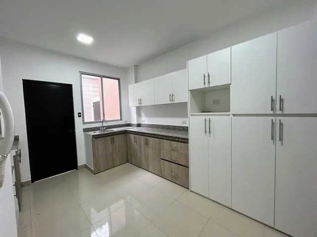 Venta de Depart. 3 Dorm. - Planta Baja - Torres del Salado - Vía a La Costa, Guayas — imagen 4