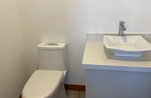 3 Dorm., 80 m² Jardin / Terraza. Techos Altos, 1 Minuto del Parque — imagen 5
