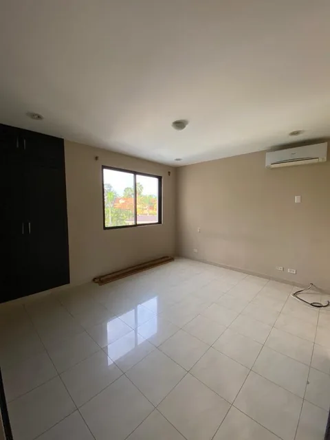 Casa en Venta, Urbanización Lago Sol - Samborondón, Guayas — imagen 3