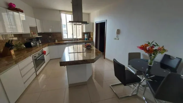 Isla Mocolí, Venta o Alquiler Departamento con Vista Al Río, Guayas — imagen 4