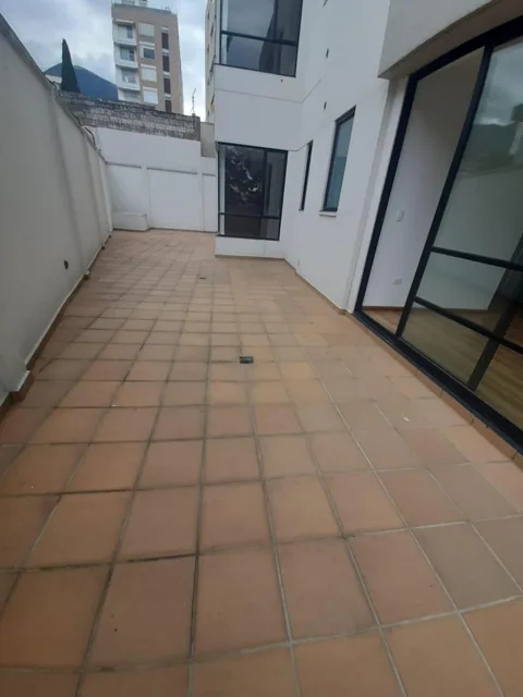 Vendo Lindo Departamento por Estrenar con Terraza - Cerca a Cinemark — imagen 3