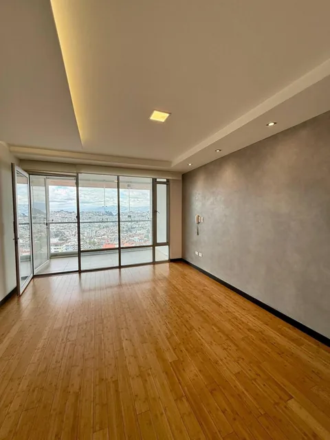 Departamento con Balcon y Vista 200 m² - en Venta - El Bosque — imagen 2