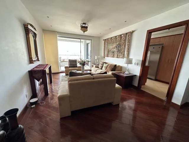 En Venta Depto 2 Dorm Edificio de Lujo Aldrovandi Plaza González Suárez — imagen 3