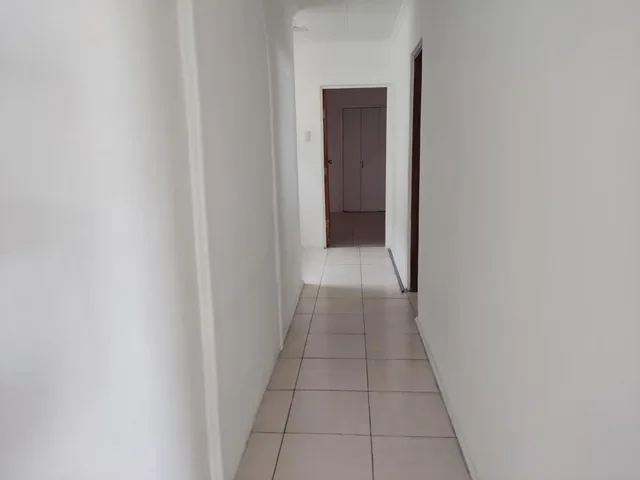 Urdesa Central Vendo. Primer Piso Alto. Tres Dorm., Guayas — imagen 2