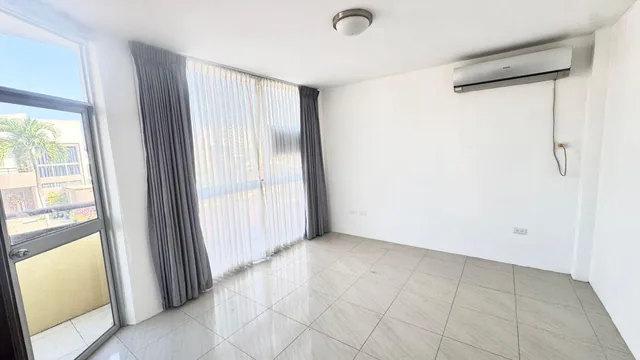Vendo Casa en Belohorizonte Tres Dorm. Cada Uno con Su Baño Patio Enorme Más Suite, Guayas — imagen 2
