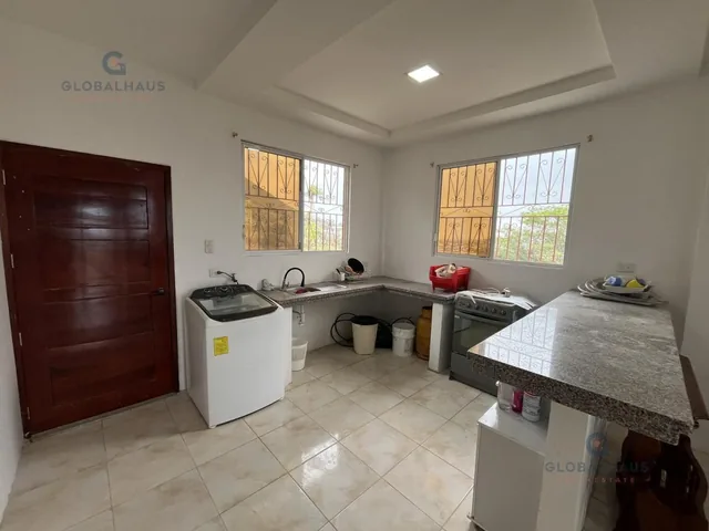 Venta de Casa en Norte de Montecristi Barrio San José El Mirador. A. G. Manabí — imagen 5
