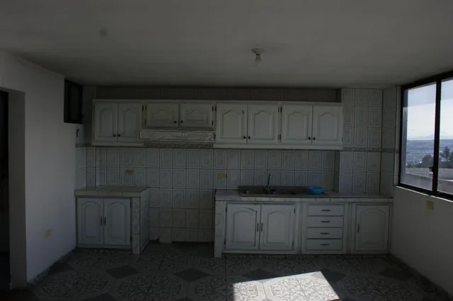 Casa - Rentera - Sur - Quito - Venta - Ecuatoriana — imagen 3