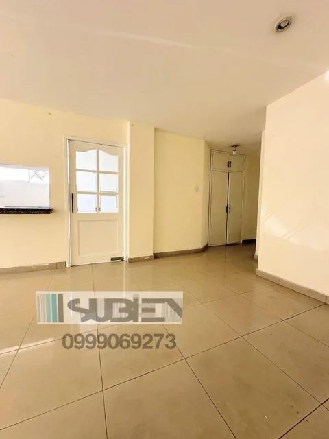 Vendo Departamento Remodelado 3 Dorm. Planta Baja Entrerios Parqueo Terraza, Guayas — imagen 4
