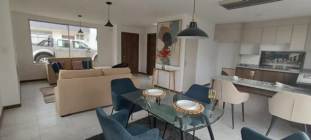 Mitad del Mundo Venta Casas Vip y Locales — imagen 4