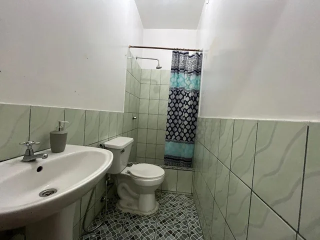 Casa Rentera de Venta en Manta Zona Norte, Manabí — imagen 3