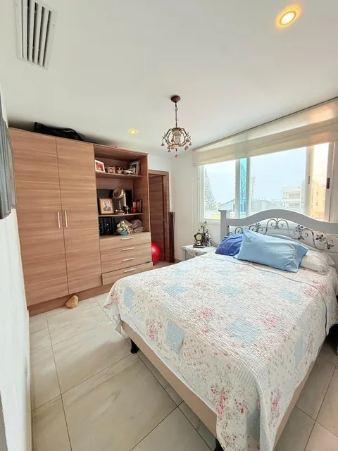 Departamento de 4 Dorm. en Venta, Manabí — imagen 5