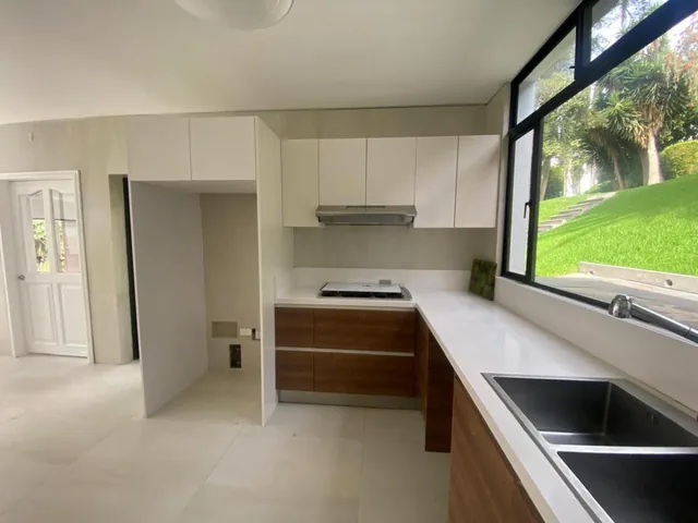 Venta Casa Sector Cumbayá Urb. Pillagua — imagen 2