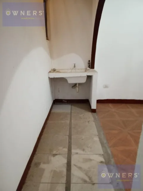 Venta Casa Av 9na y 3 de Noviembre, Centro de Playas (Ar), Guayas — imagen 4