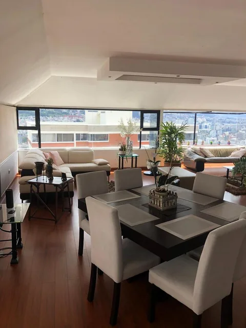 Espectacular Penthouse Ubicado en La González Suarez. Vista 360 Grados — imagen 5