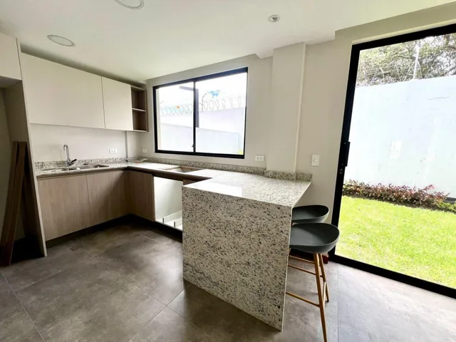 Mv Sector Villa Vega de Tumbaco, en Venta Casa de 3d, 126.40 m² a Estrenar con Jardin Amplio — imagen 2