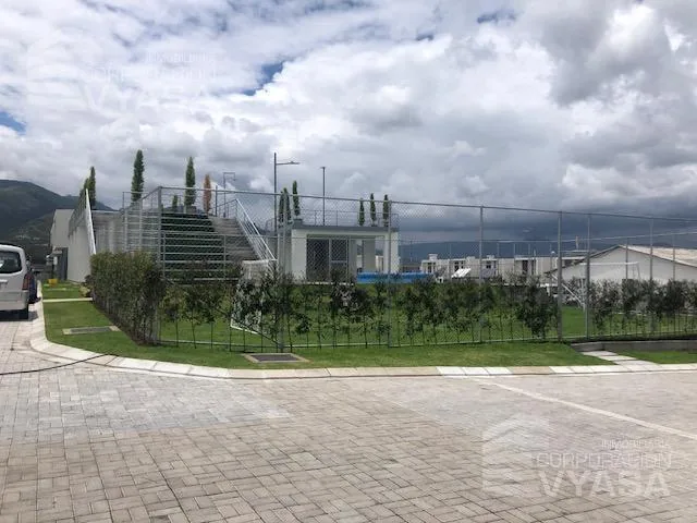 Tumbaco - La Morita II, Casa de Venta 161,59 m² en Conjunto Casa a - 28 — imagen 2