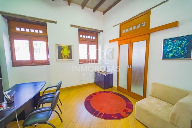 Venta Casa Patrimonial de Lujo $449.900 en Sector El Ejido Ideal Para Inversión — imagen 3