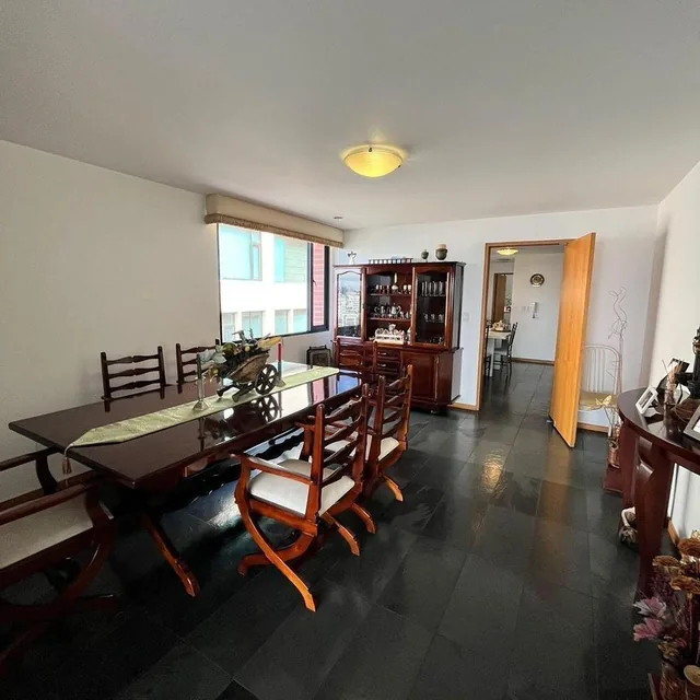 Amplio Departamento en Venta Sector Quito Tennis con Balcon — imagen 5